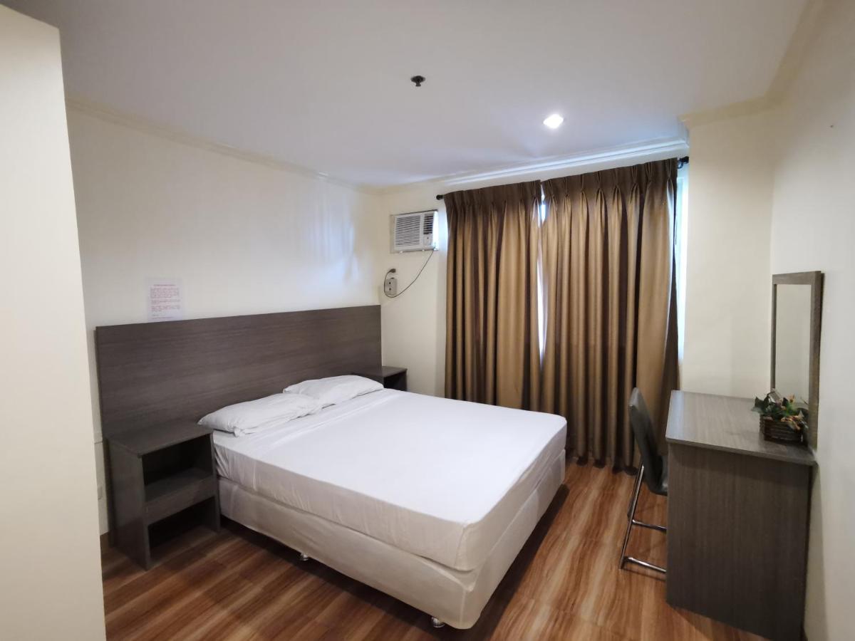 Metro Park Hotel - Cebu City Екстериор снимка