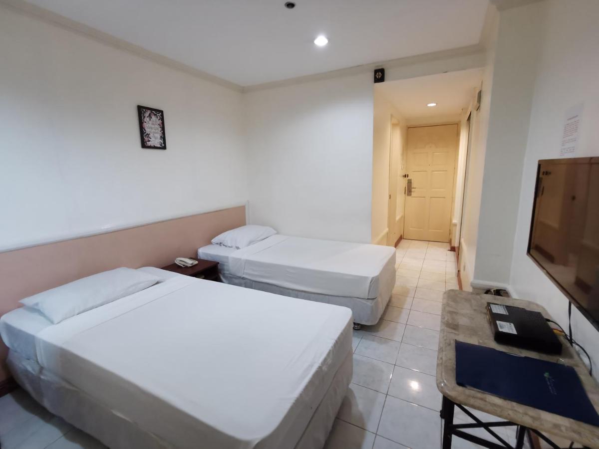 Metro Park Hotel - Cebu City Екстериор снимка