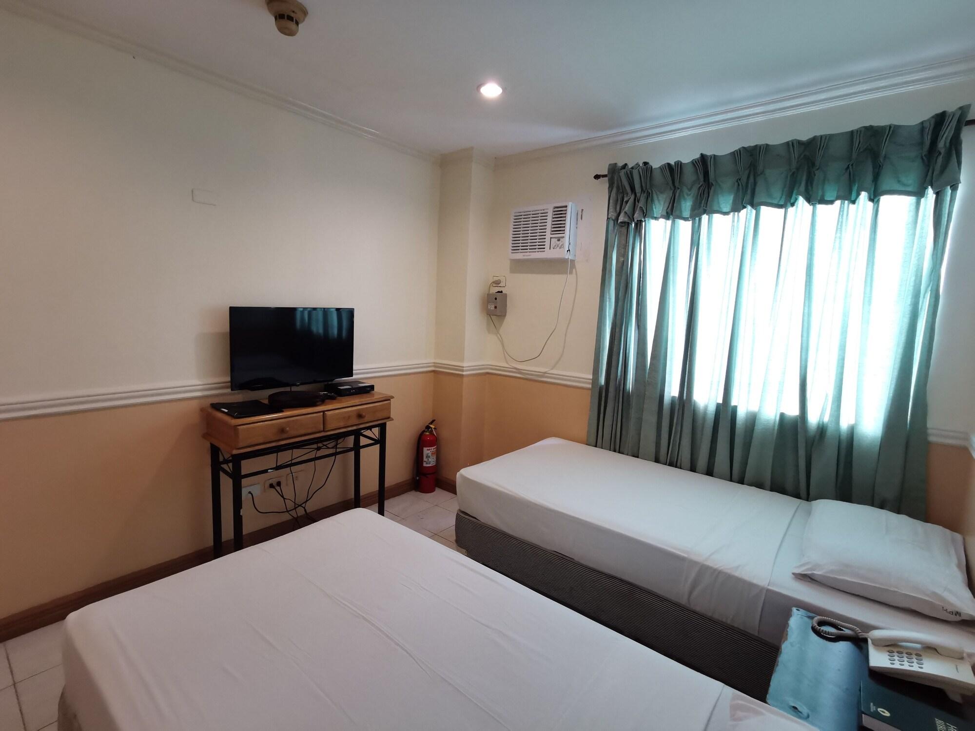 Metro Park Hotel - Cebu City Екстериор снимка