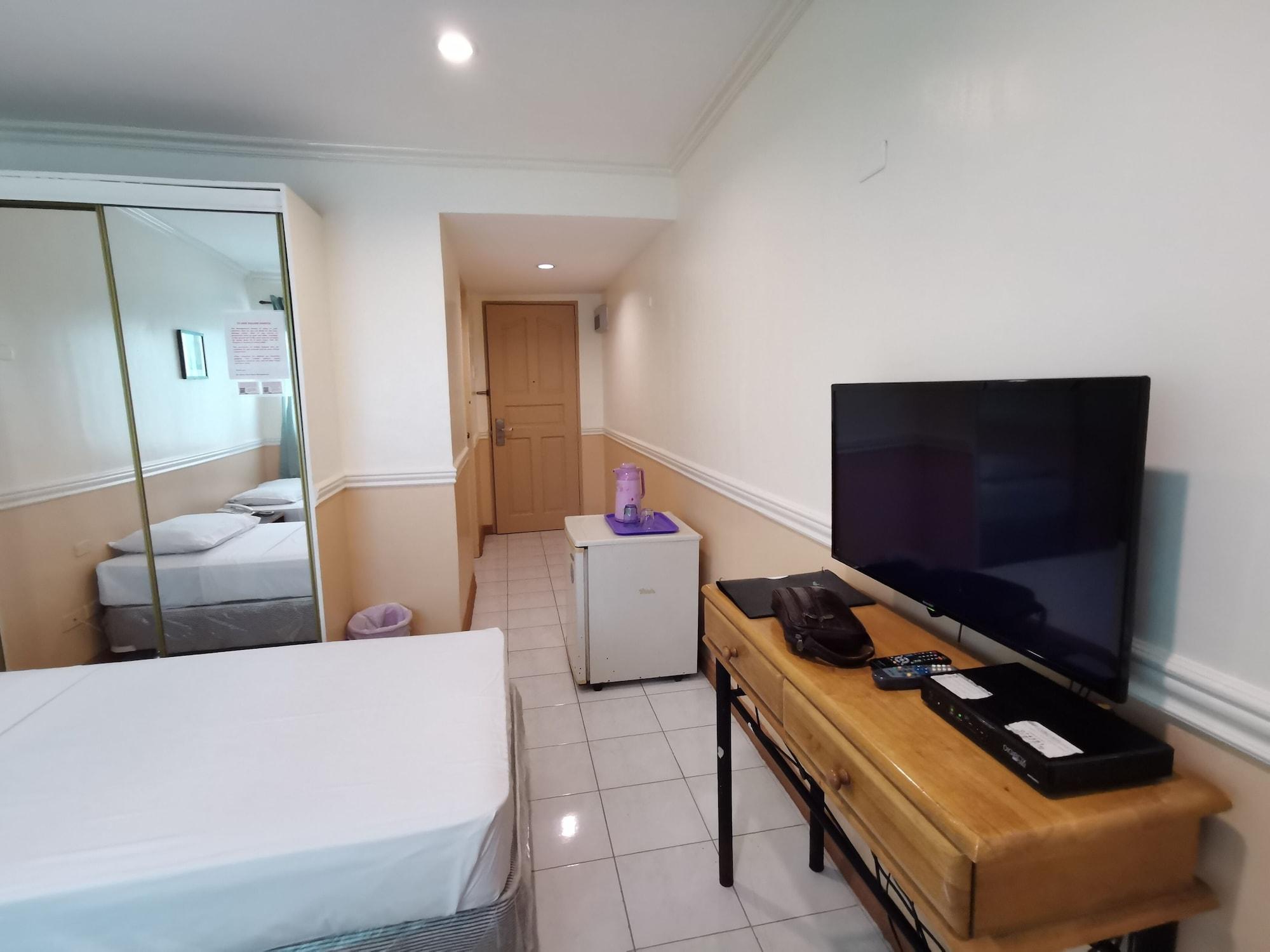 Metro Park Hotel - Cebu City Екстериор снимка
