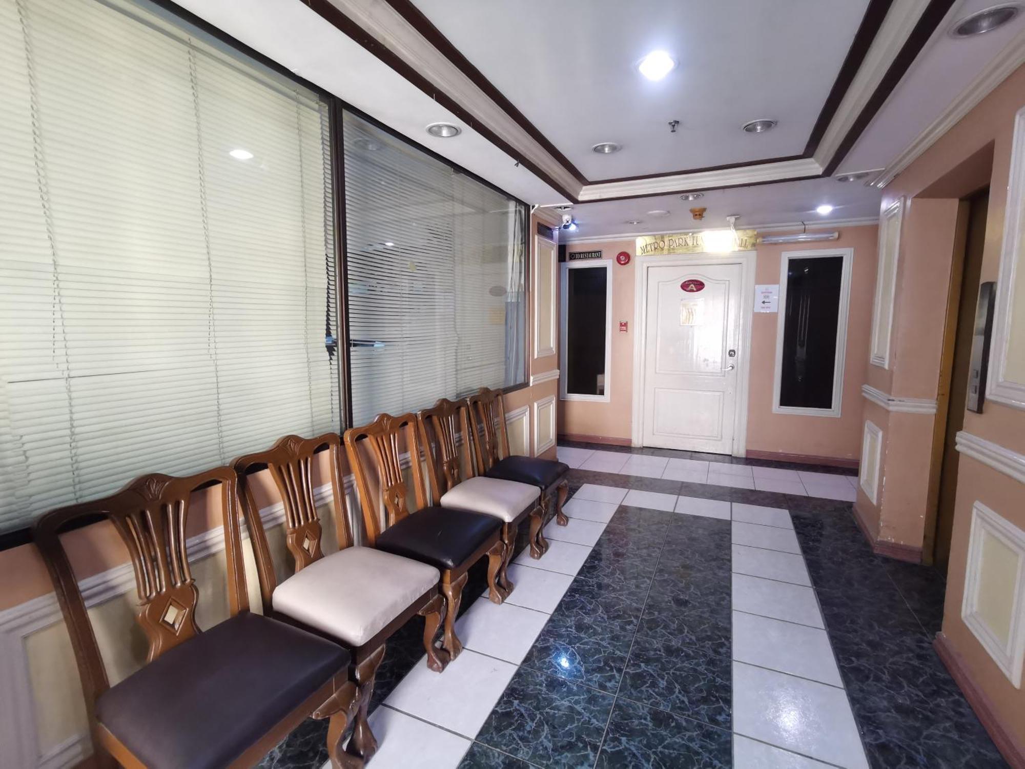 Metro Park Hotel - Cebu City Екстериор снимка