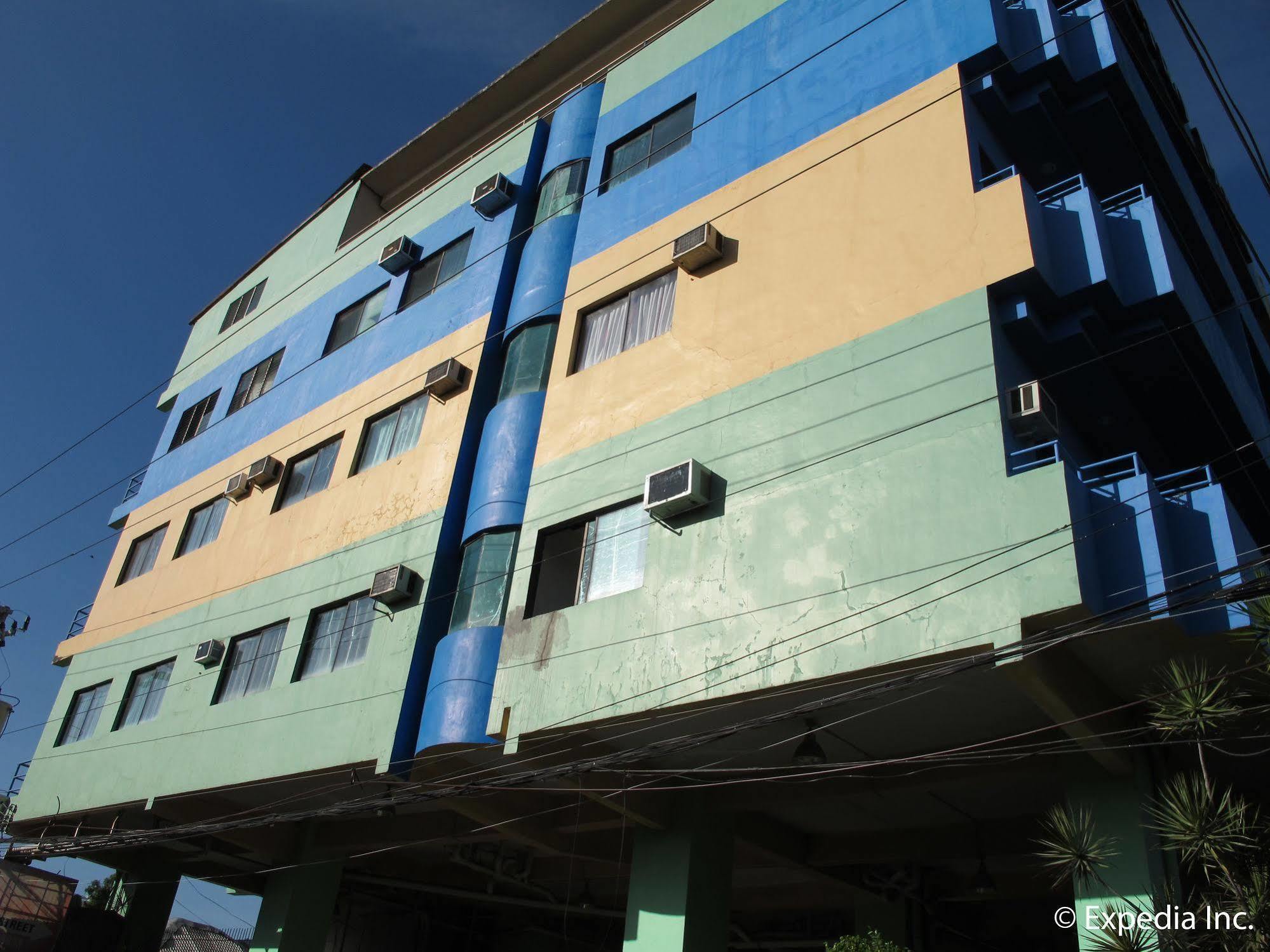 Metro Park Hotel - Cebu City Екстериор снимка