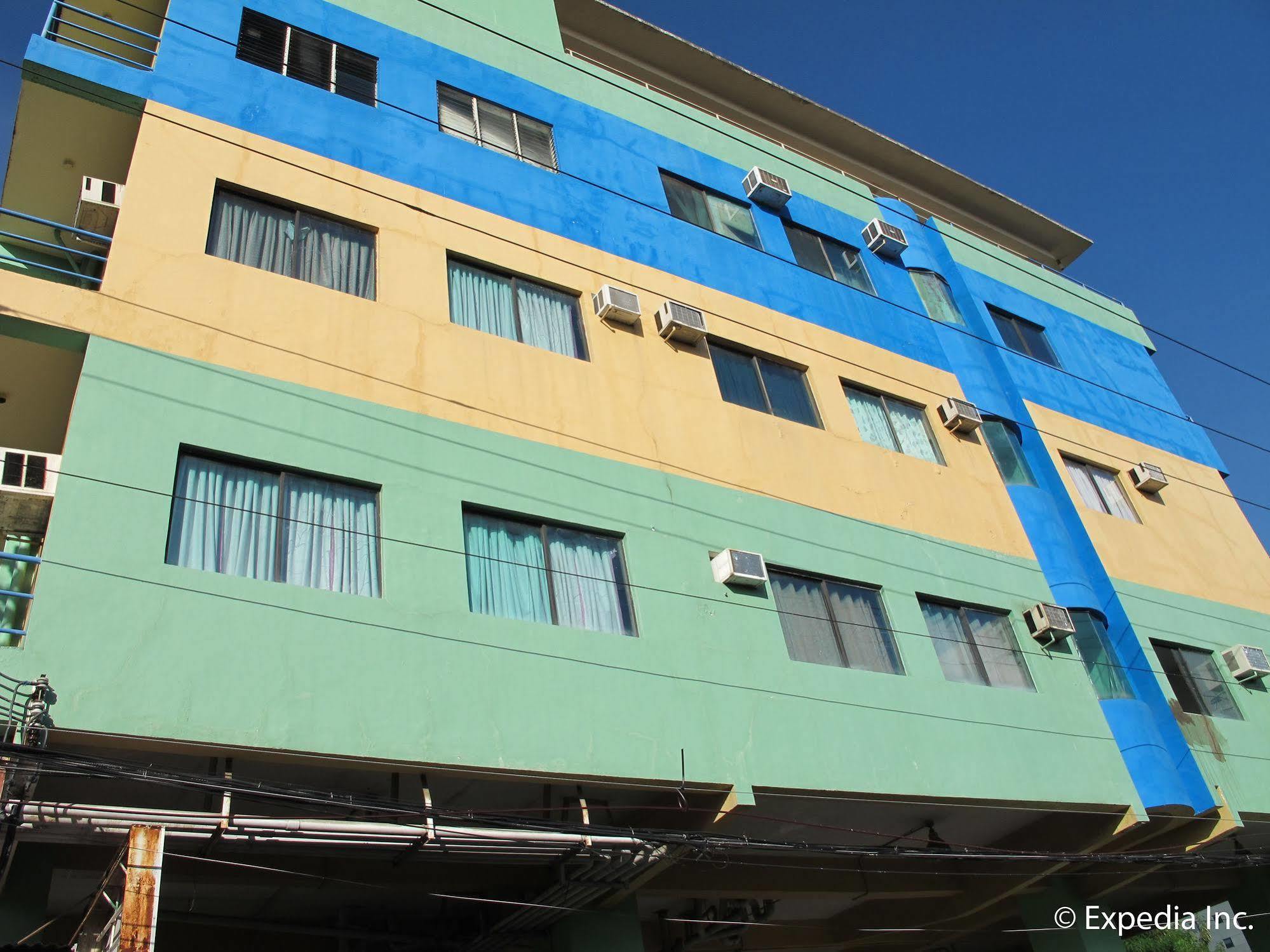 Metro Park Hotel - Cebu City Екстериор снимка