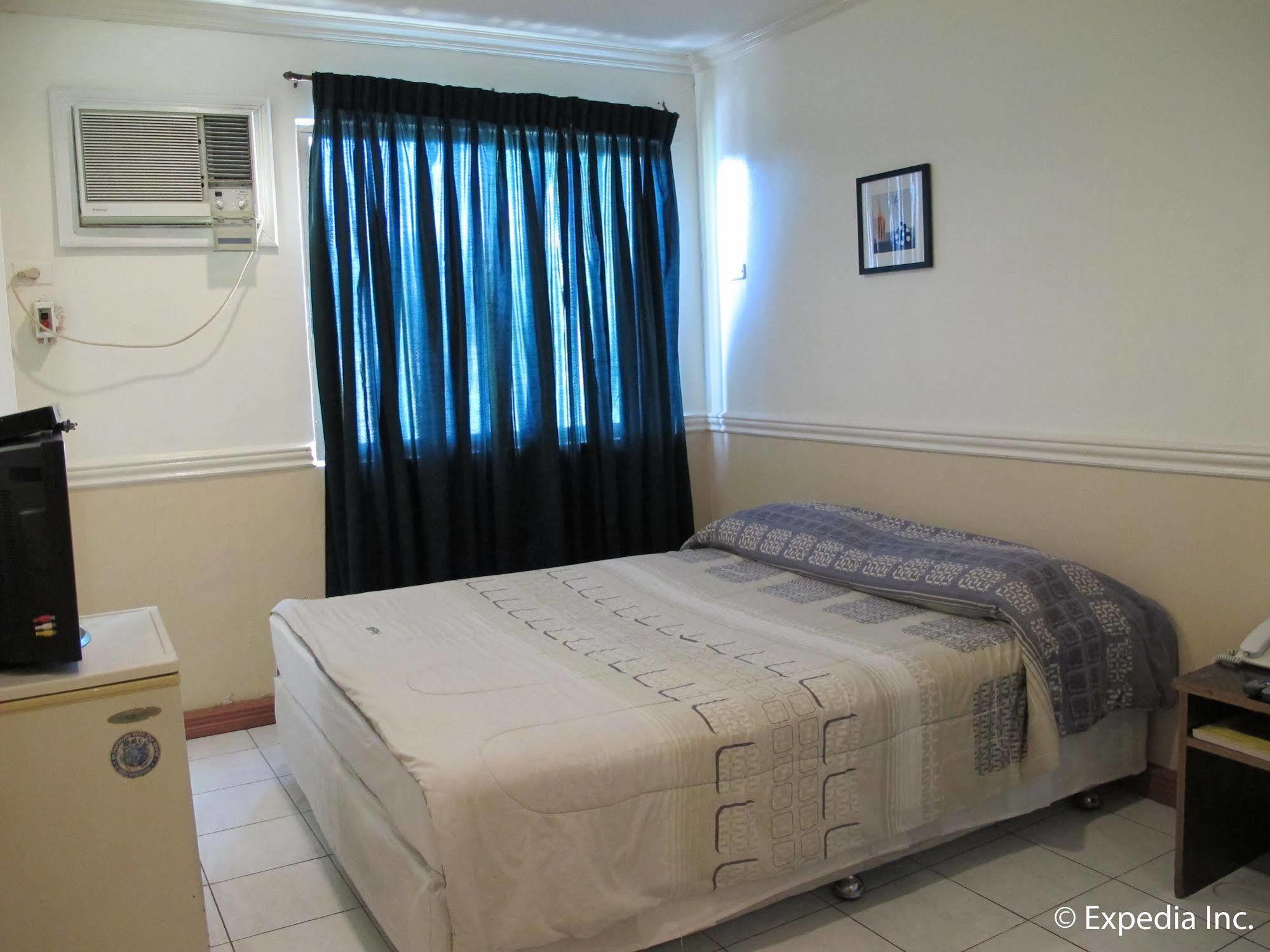 Metro Park Hotel - Cebu City Екстериор снимка