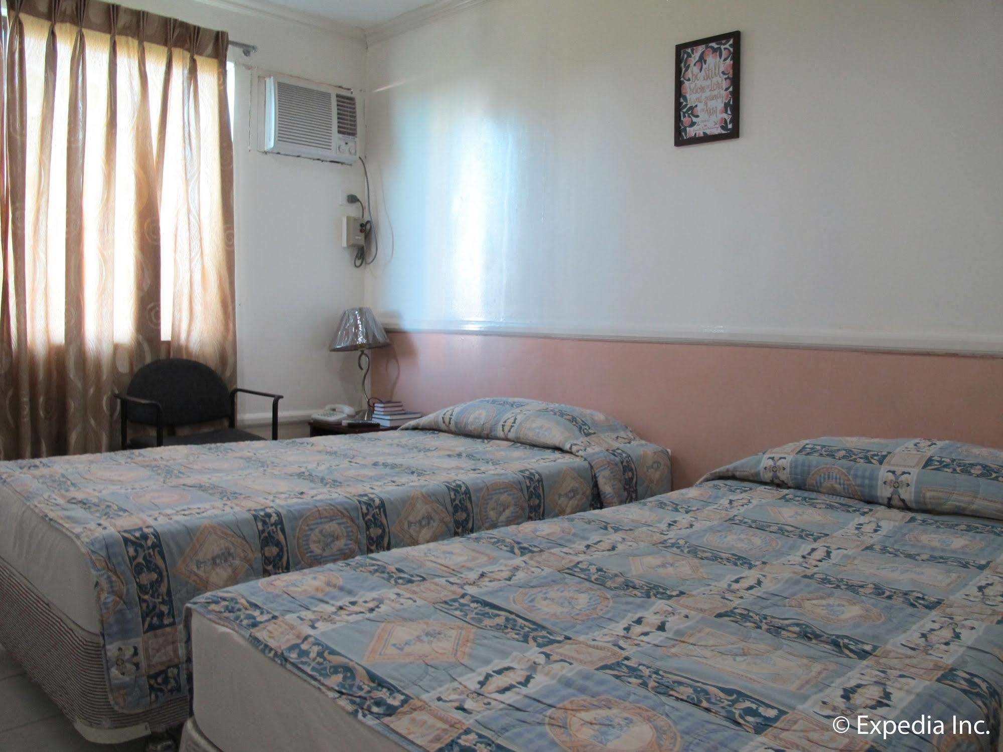 Metro Park Hotel - Cebu City Екстериор снимка