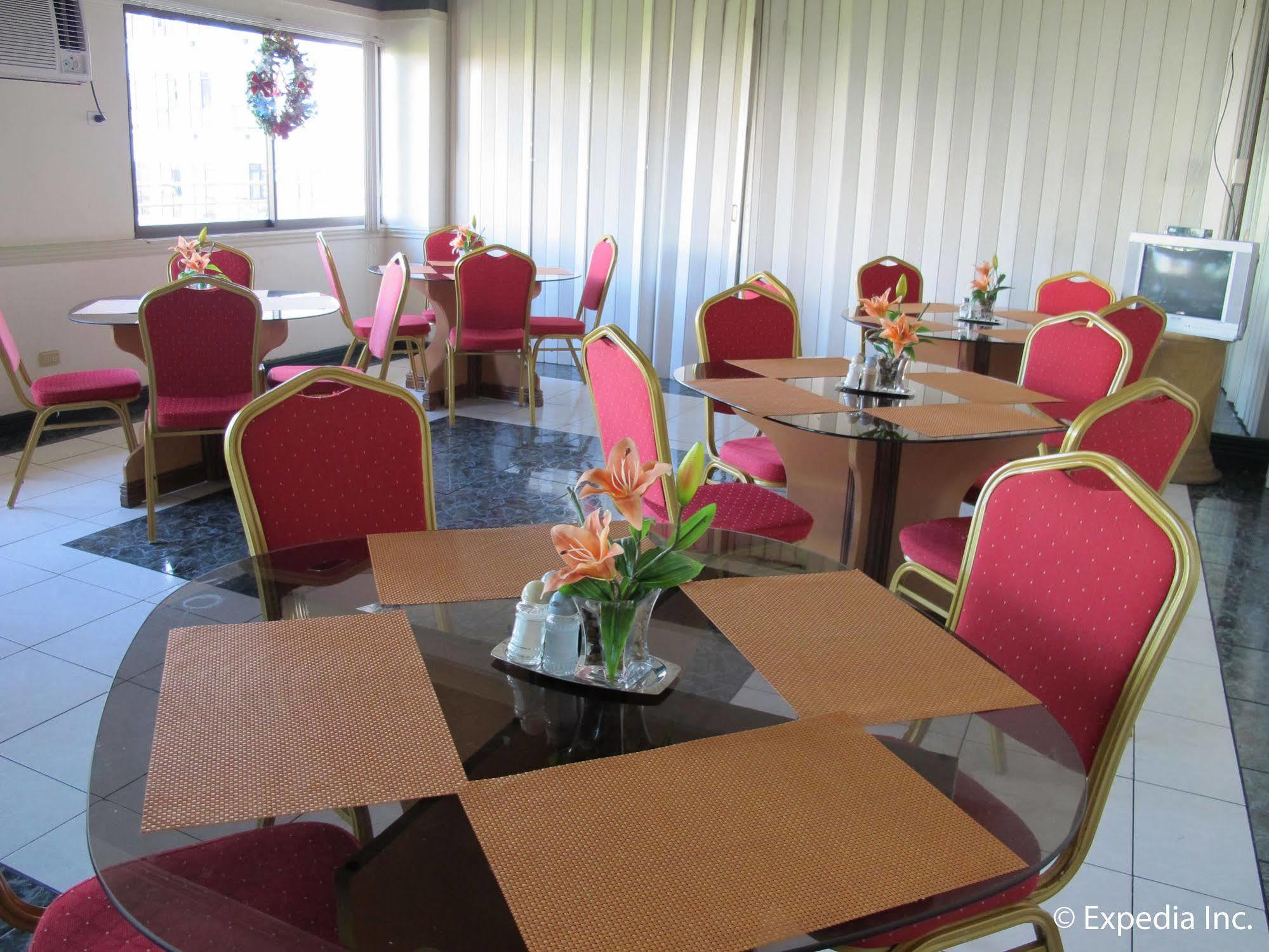 Metro Park Hotel - Cebu City Екстериор снимка