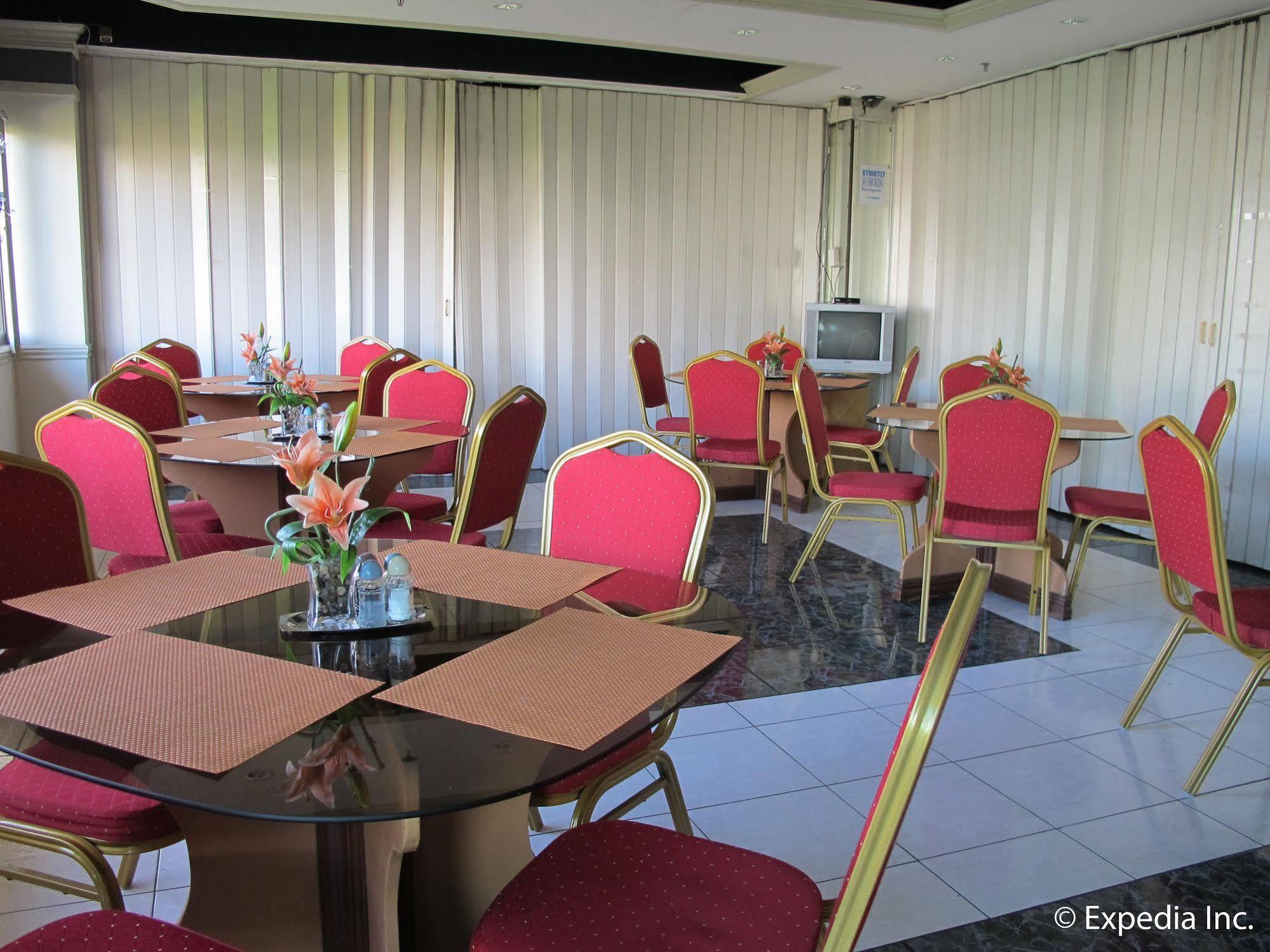 Metro Park Hotel - Cebu City Екстериор снимка